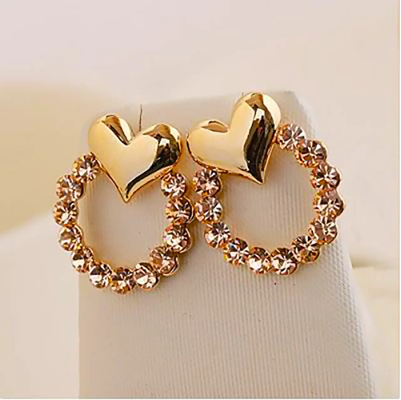 گوشواره فانتزی مینیمال