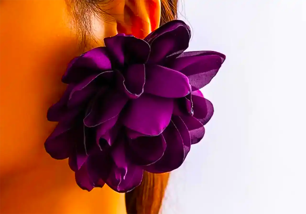 گوشواره رنگی گل