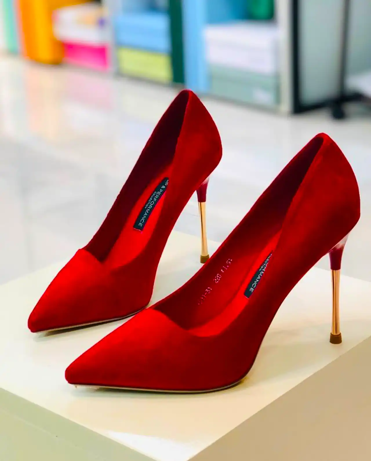 کفش پاشنه بلند زنانه