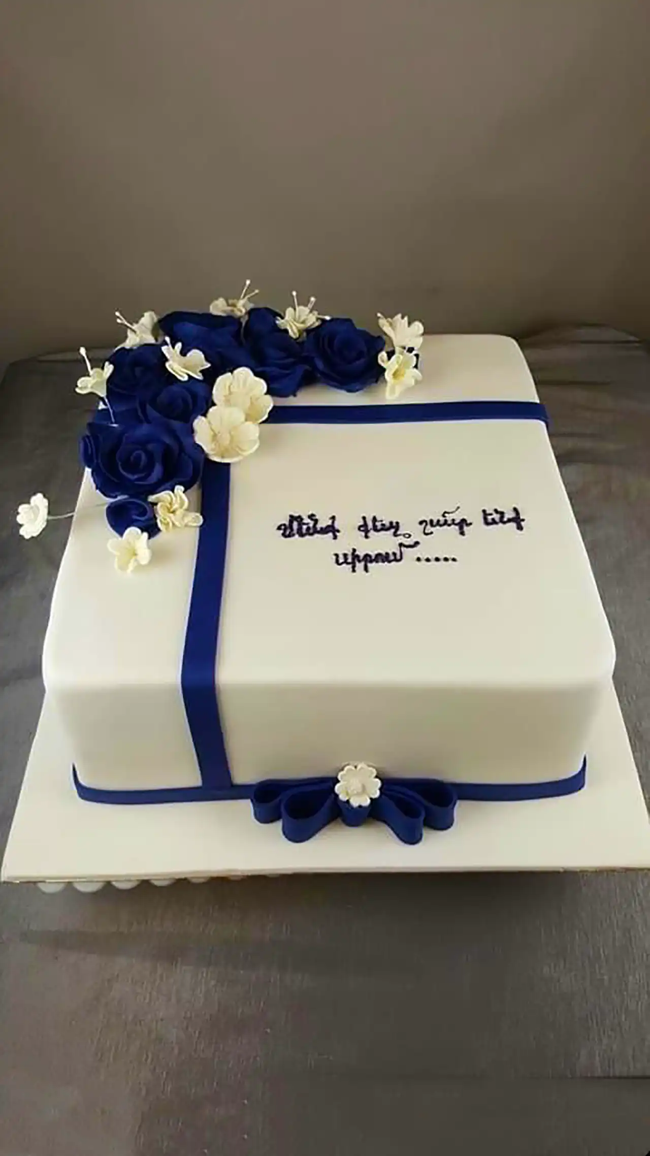 کیک مستطیلی جشن