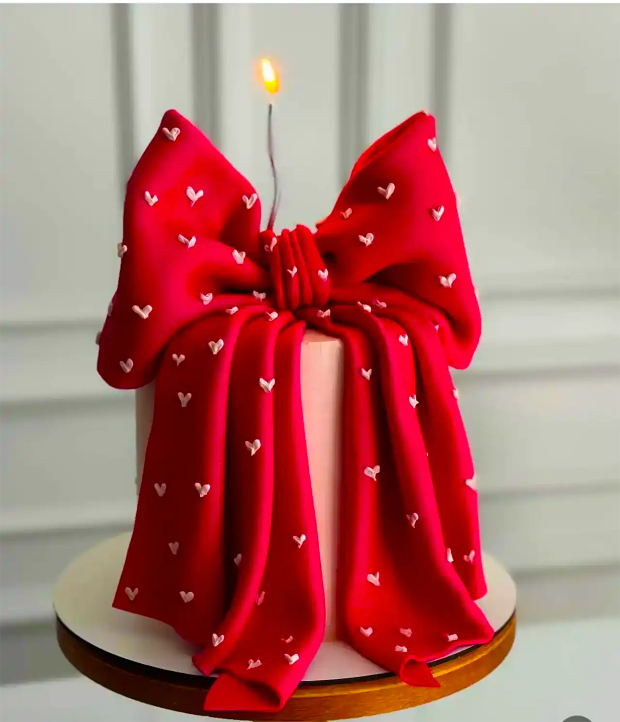 کیک پاپیونی شیک