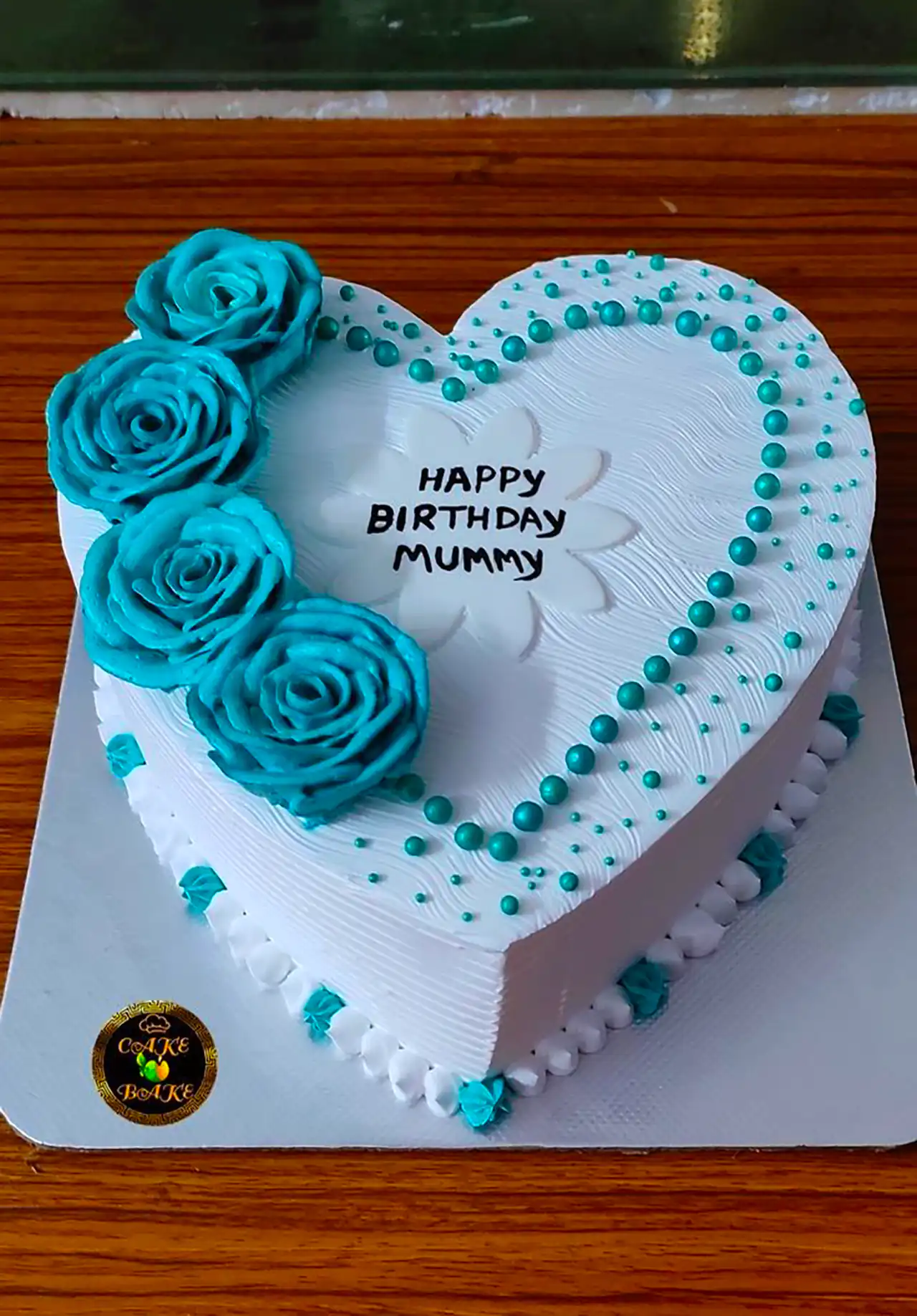 کیک تولد قلبی