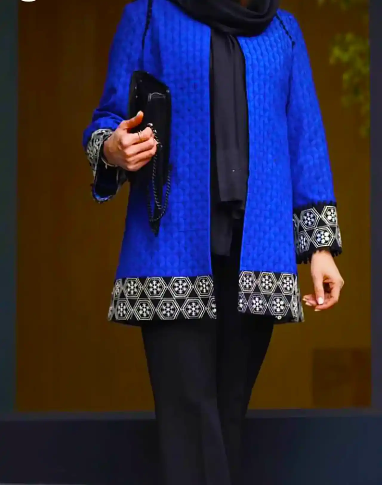 مانتو کتی مزونی