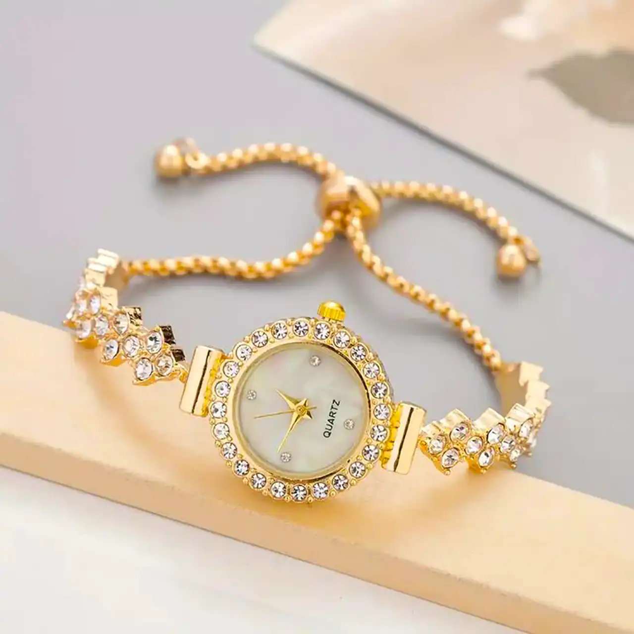 ساعت مچی زنانه