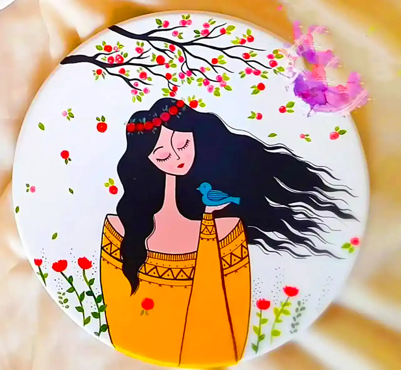 بشقاب دکوری دیواری فانتزی