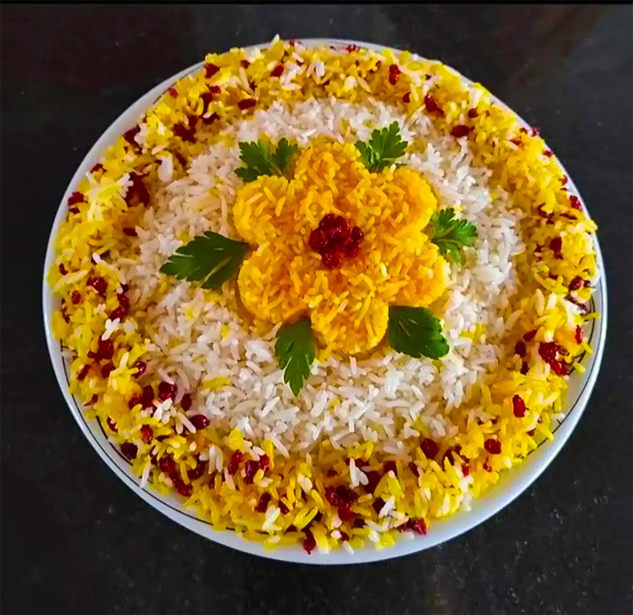 دیزاین برنج با زعفران