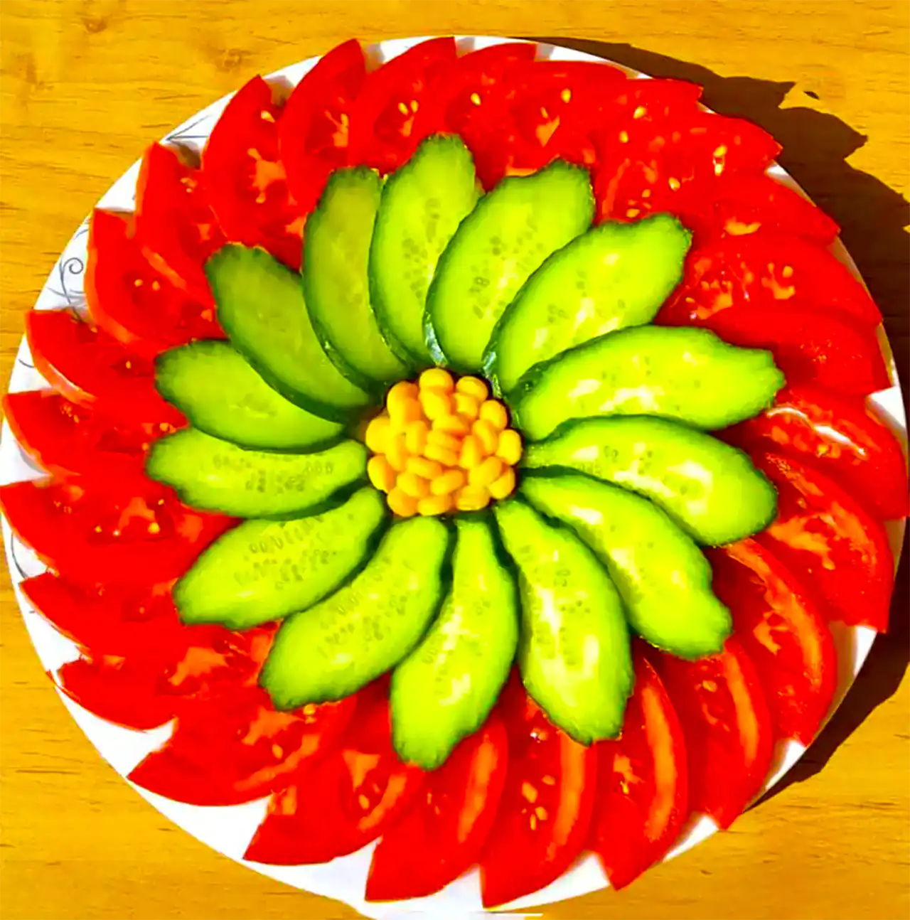 دیزاین سالاد مجلسی