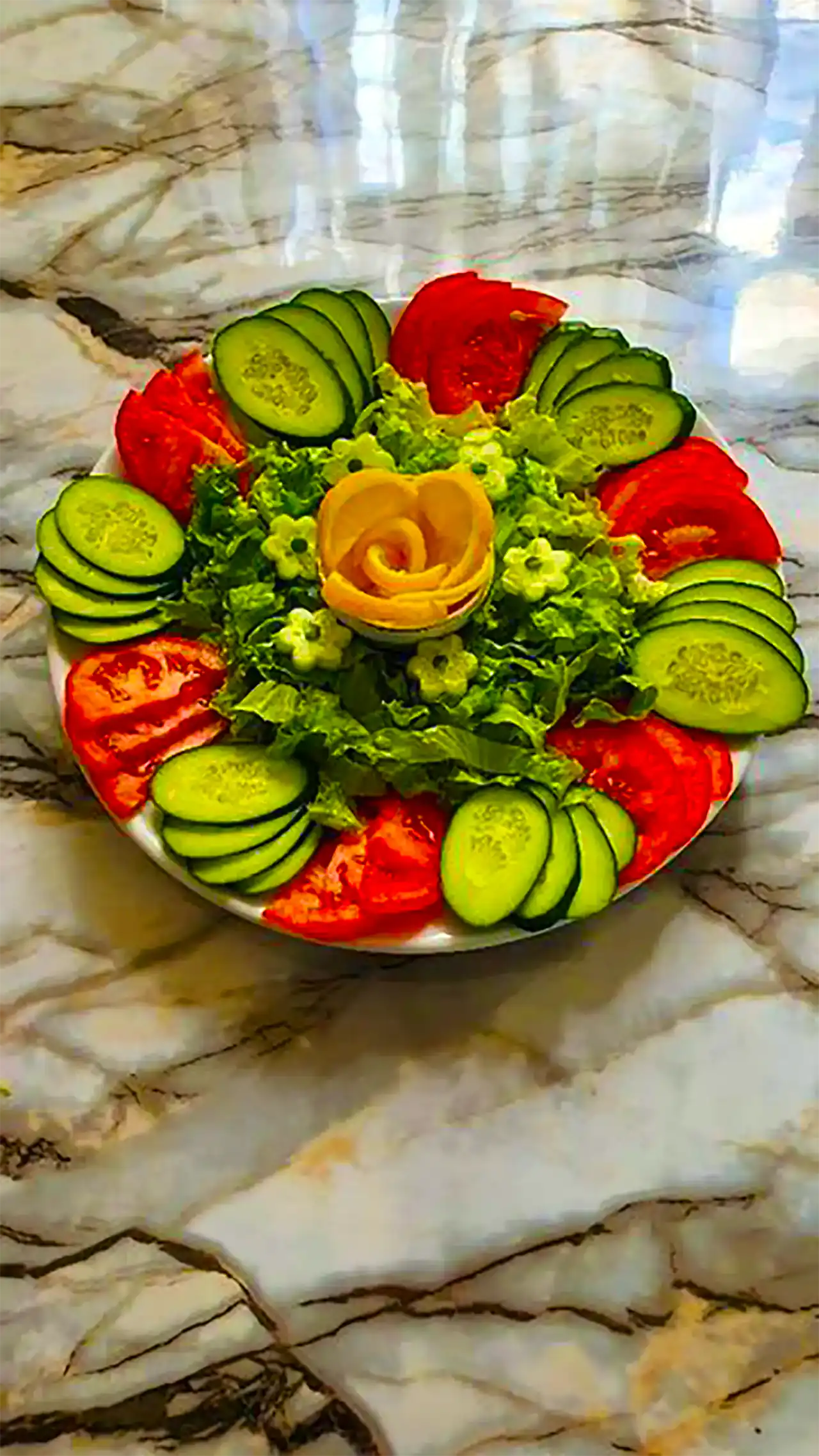 دیزاین سالاد مجلسی