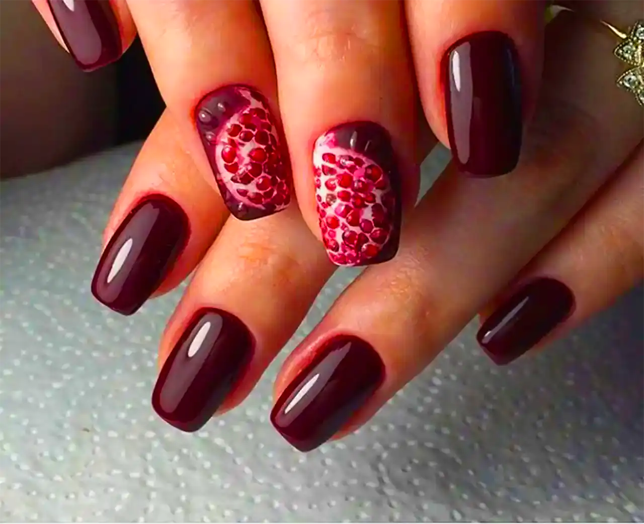 کاشت ناخن با تم یلدا