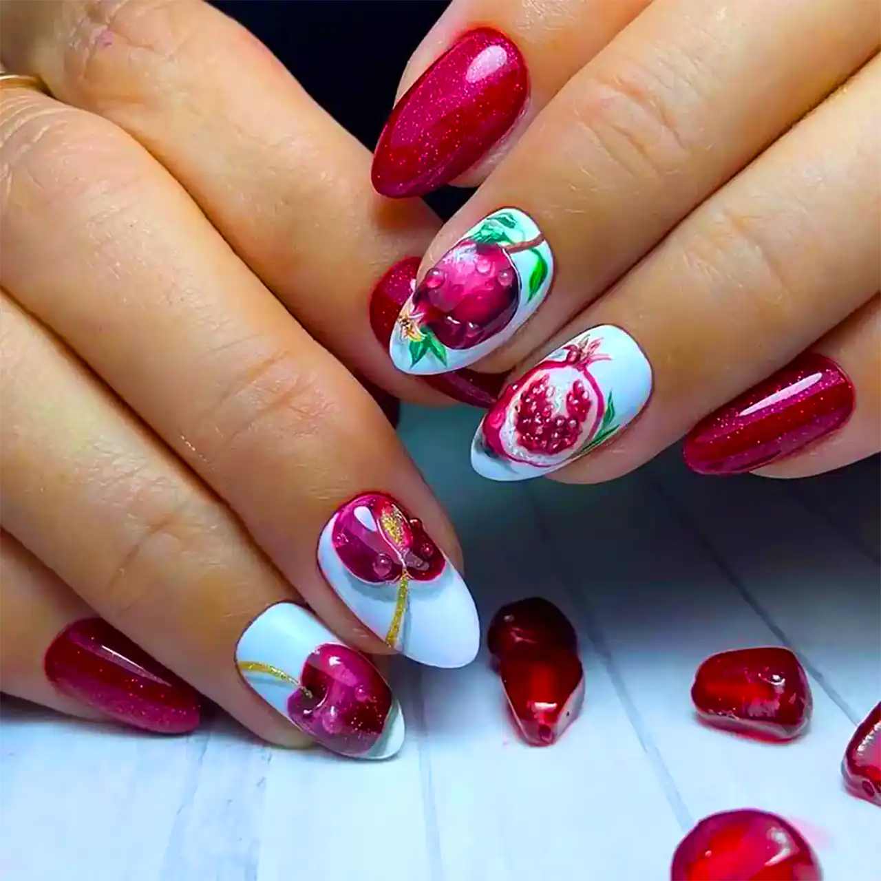 کاشت ناخن با تم یلدا