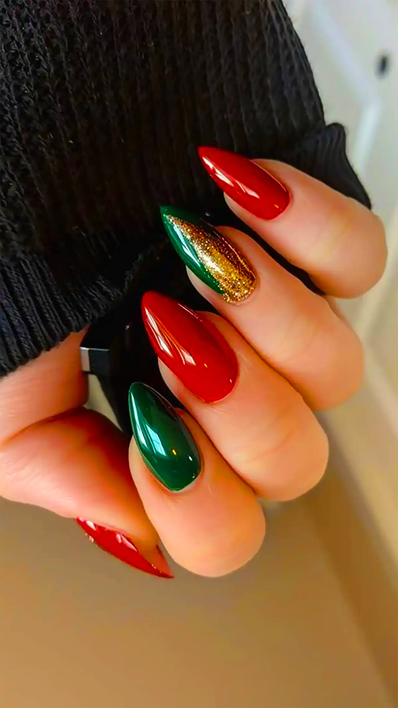 کاشت ناخن با تم یلدا