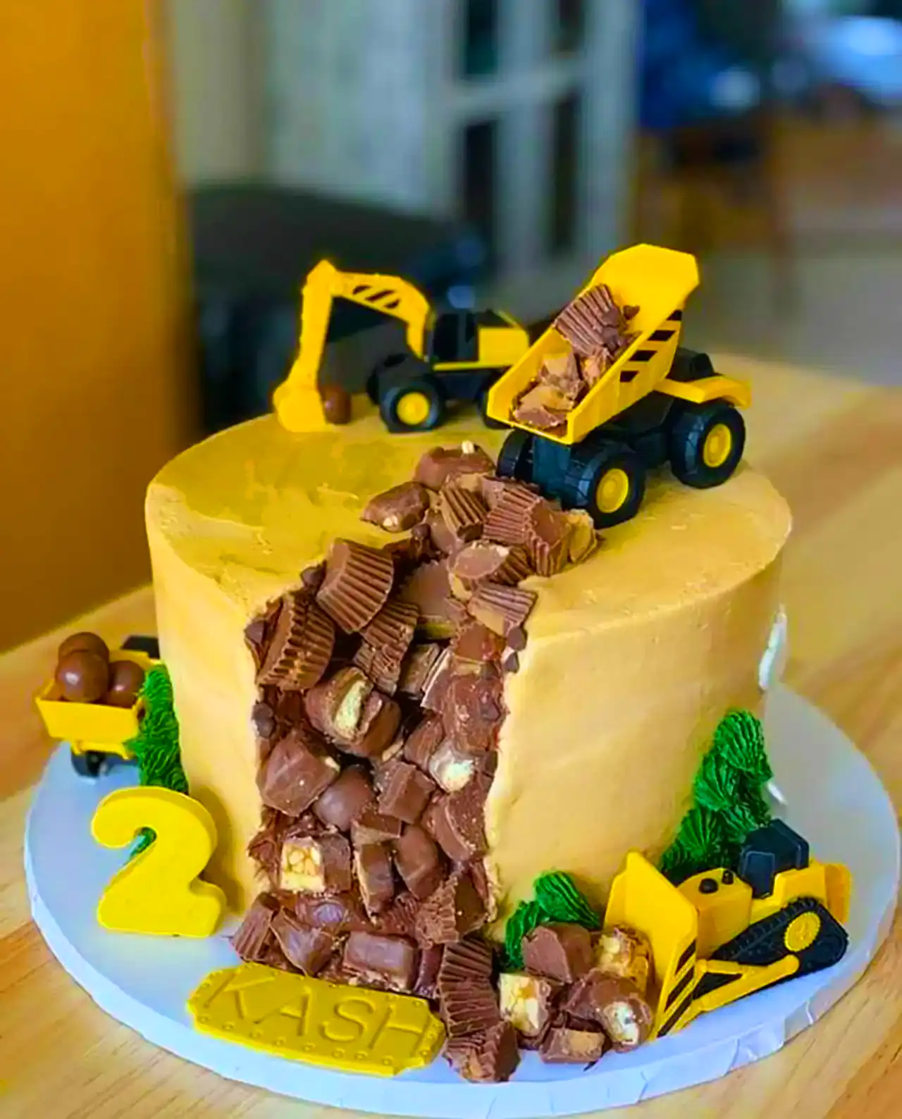 کیک پسرانه دو سالگی