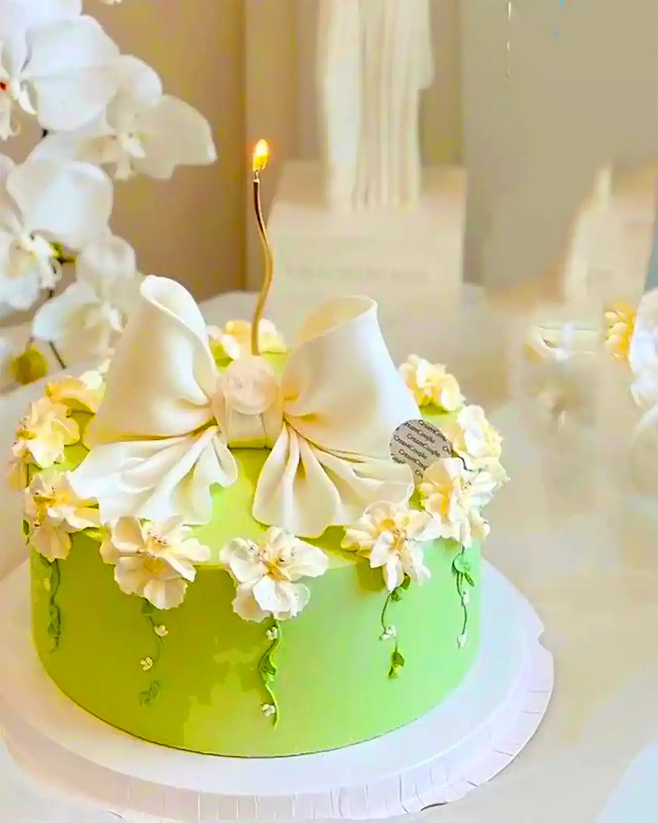 کیک تولد مینیمال جدید