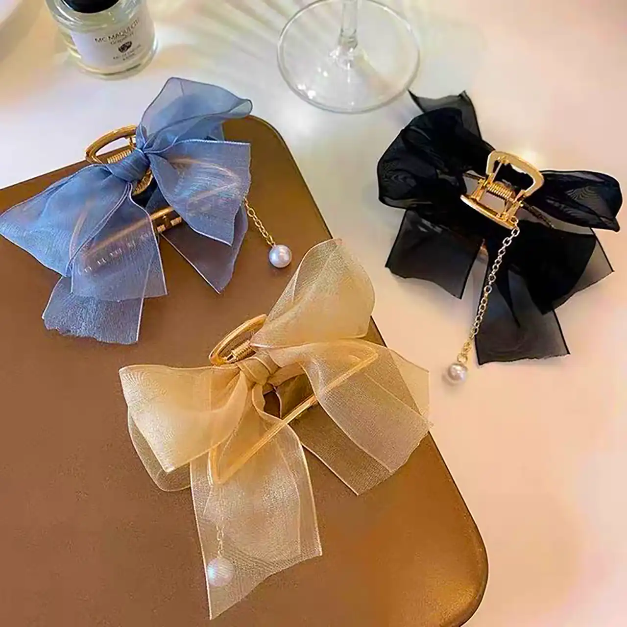 کیلیپس مو پاپیونی