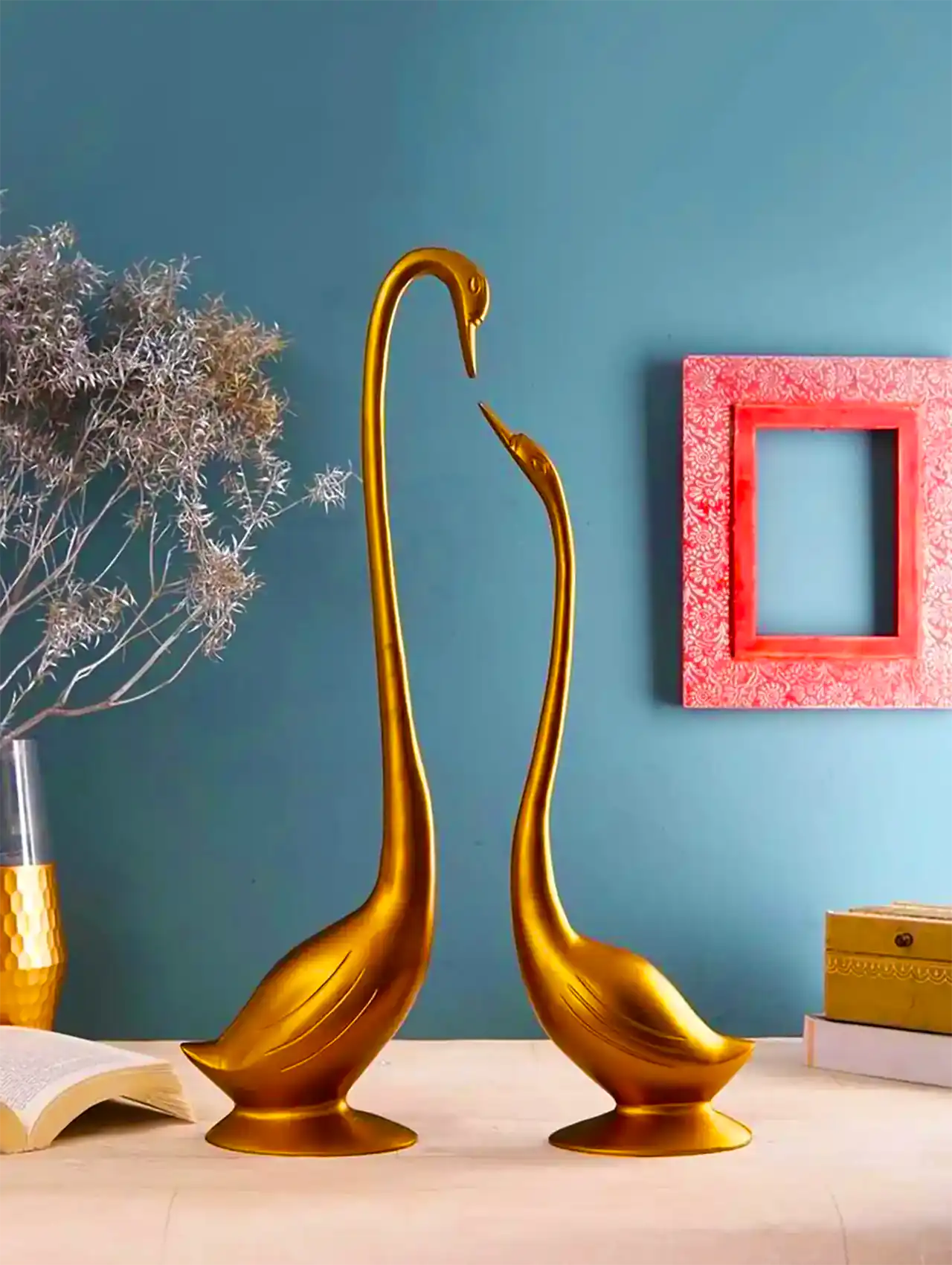 مجسمه دکوری مدرن