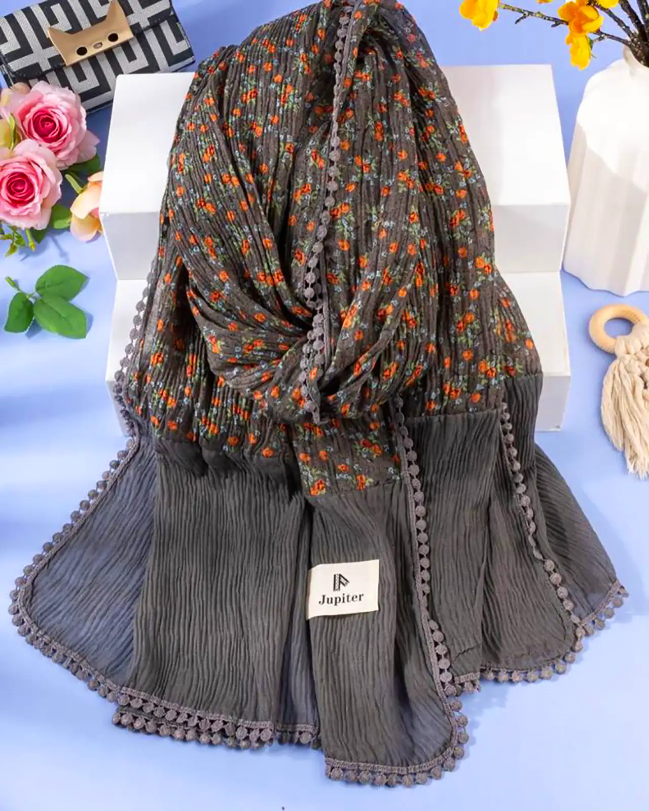 شال لبه عدسی برای مهمونی