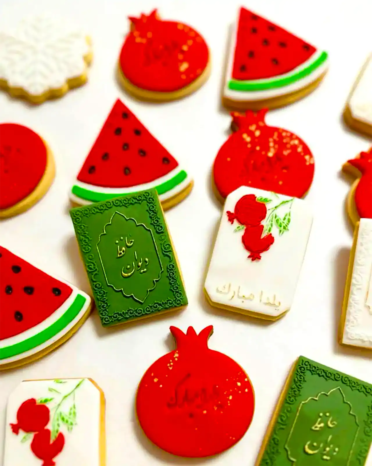 شیرینی فانتزی یلدایی