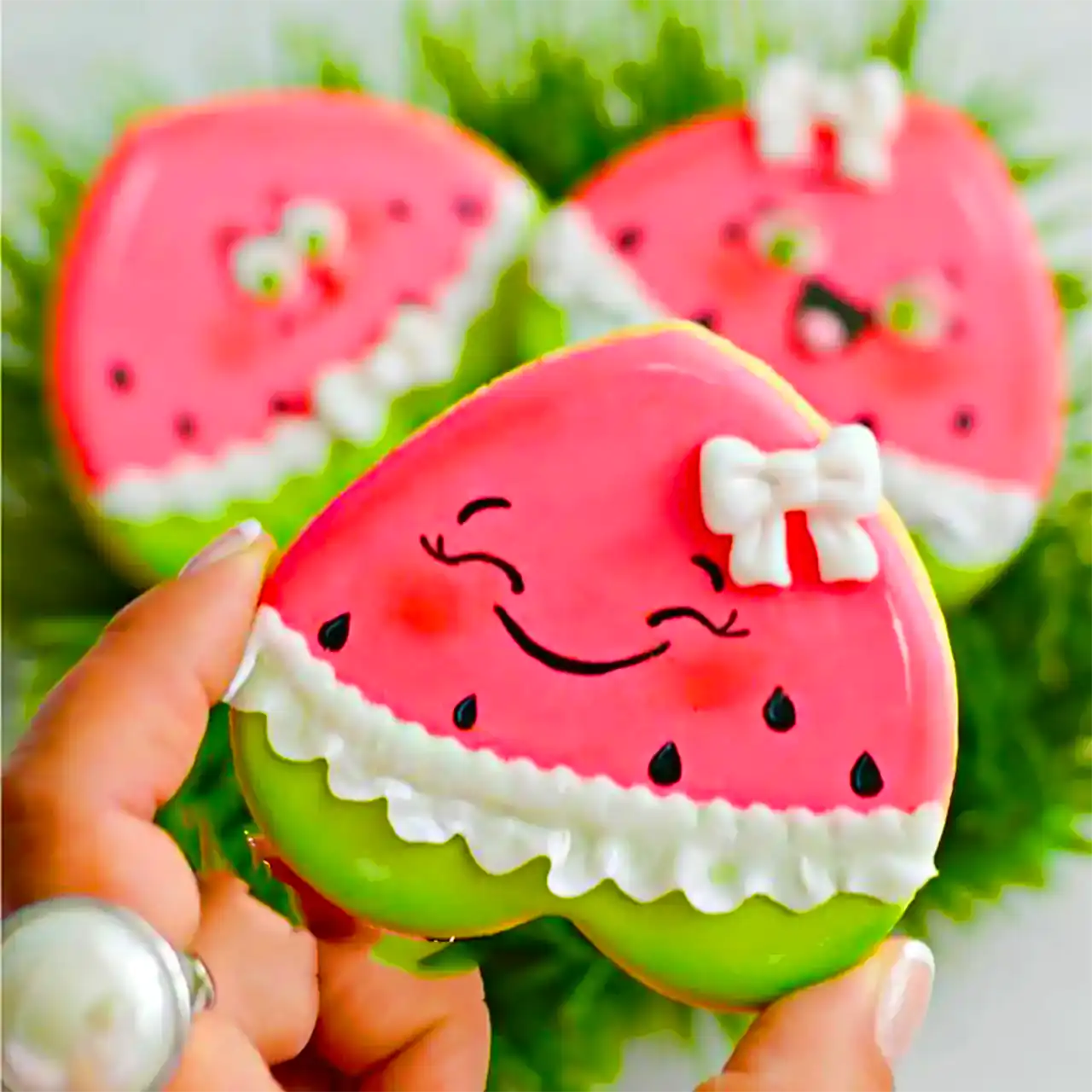 شیرینی فانتزی یلدایی