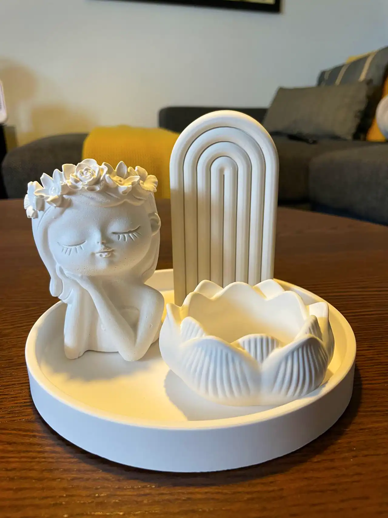 سینی دکوراتیو برای میز کنسول 