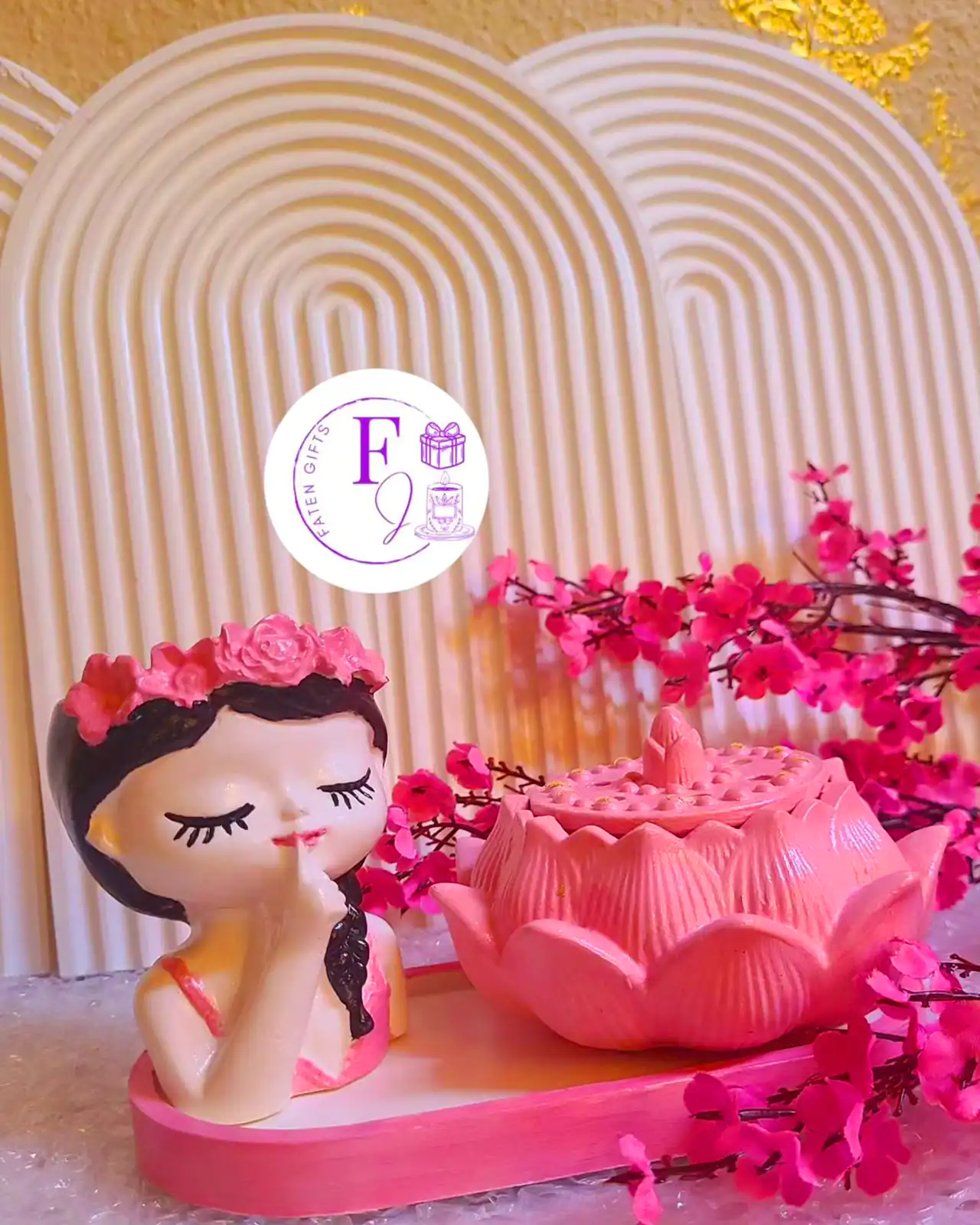 سینی دکوراتیو برای میز کنسول 