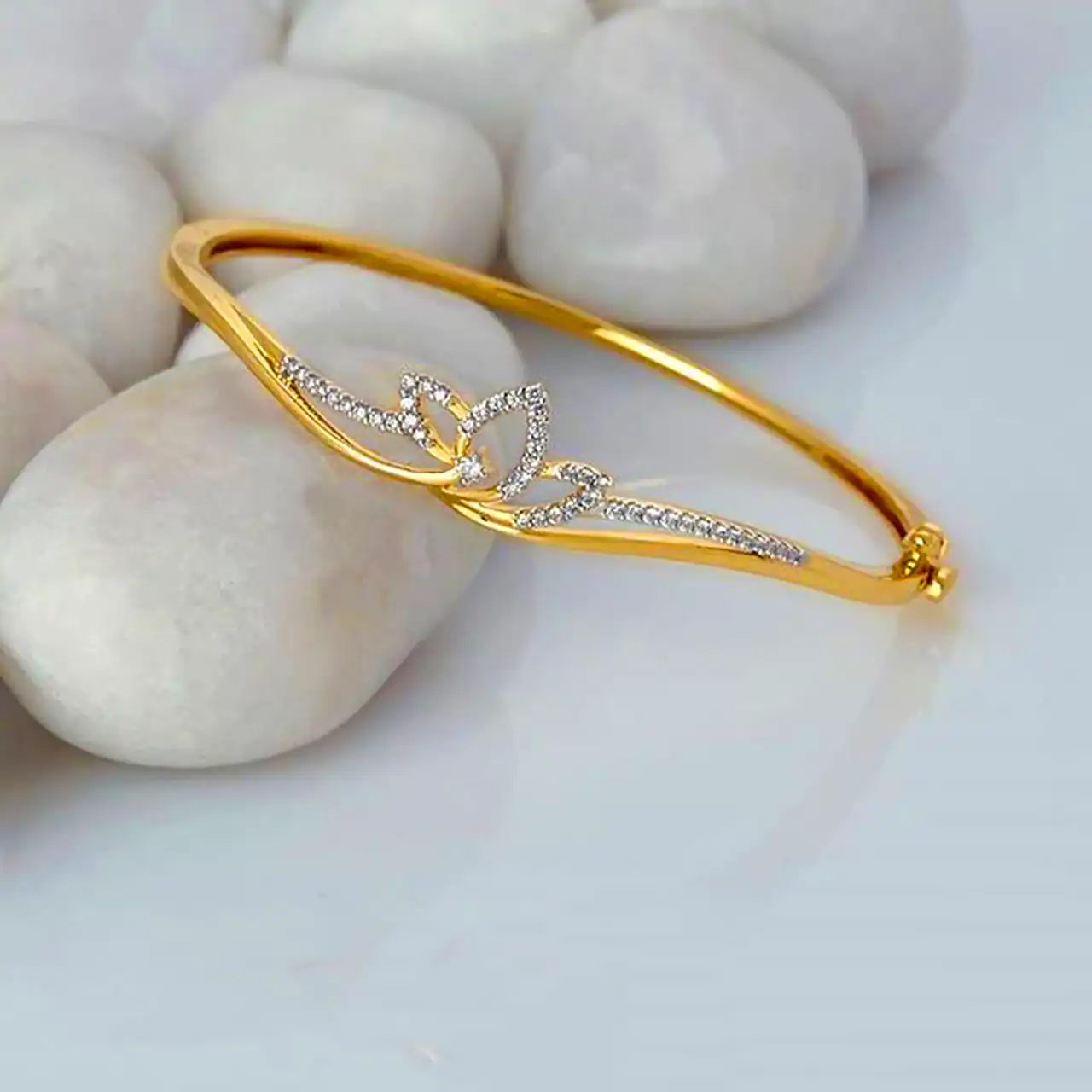 بنگل طلا لاکچری