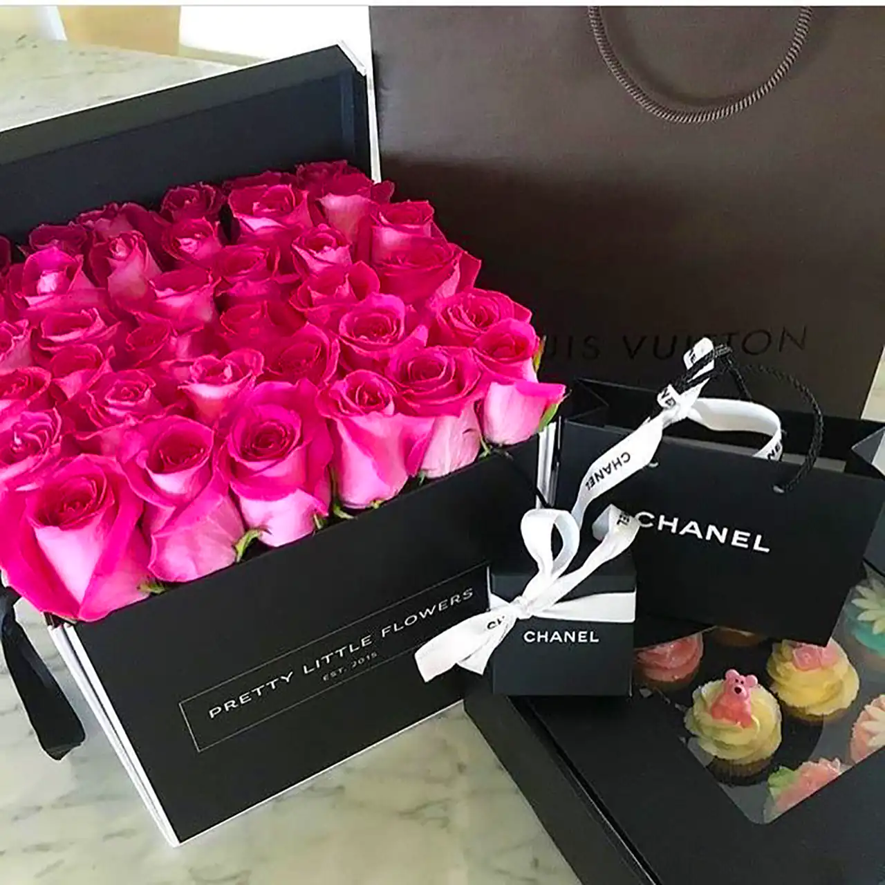 باکس گل صورتی خاص