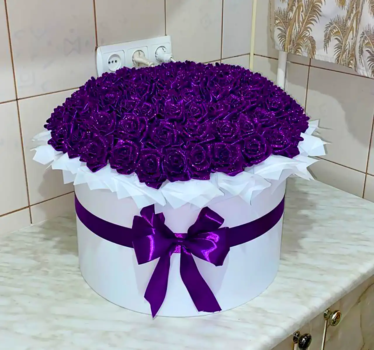 باکس گل هدیه روز زن