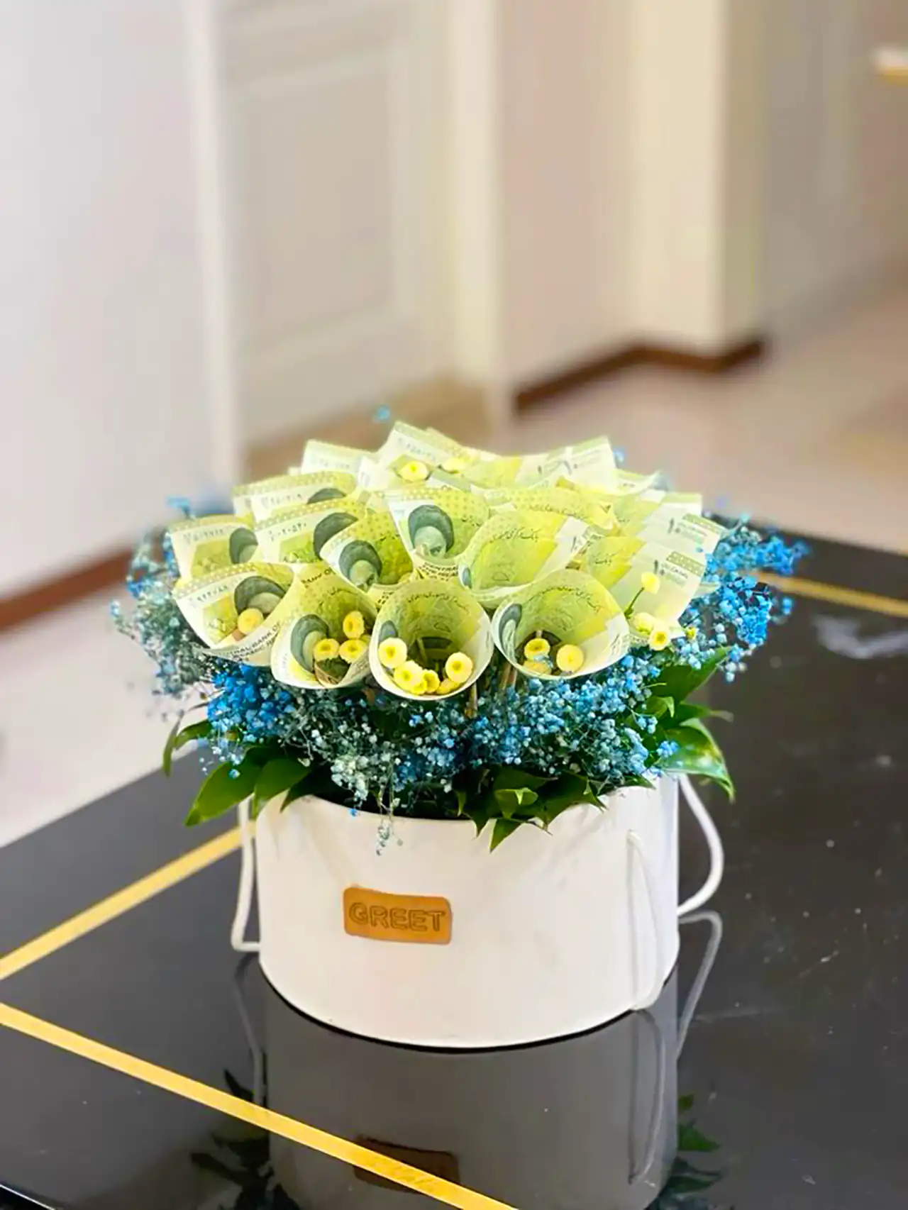 دسته گل روز مرد