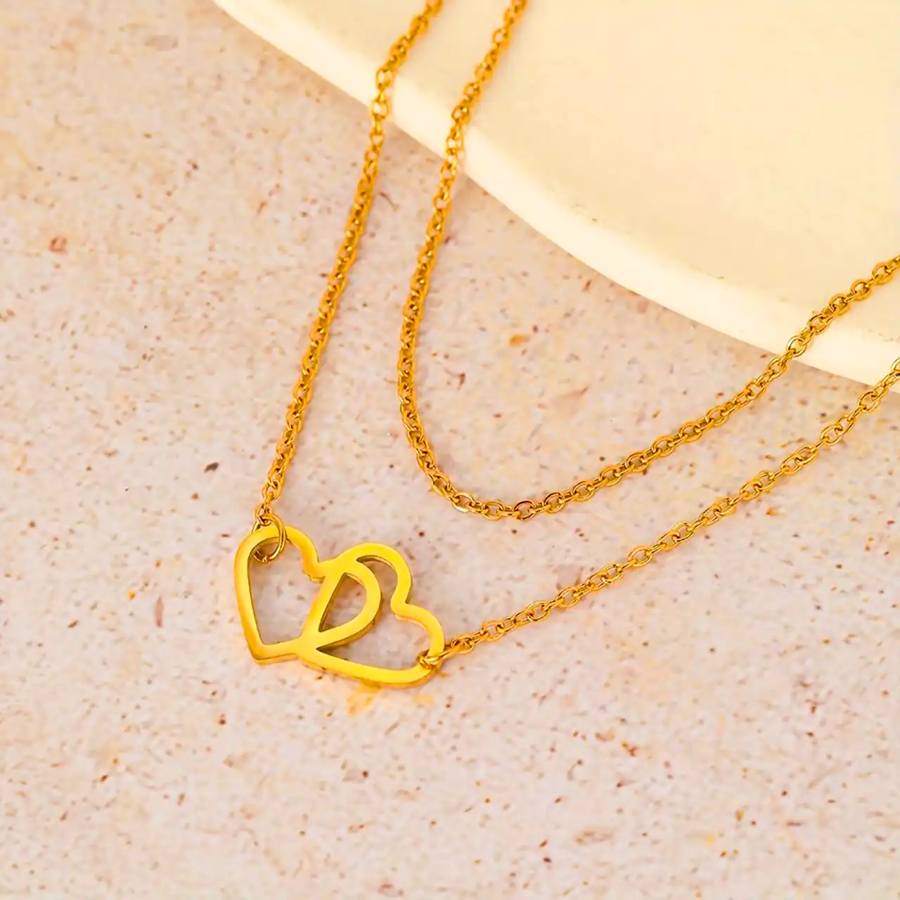 گردنبند طلا با طرح قلب