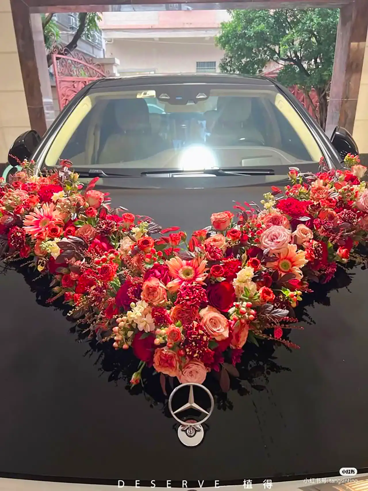 گل آرایی ماشین عروس