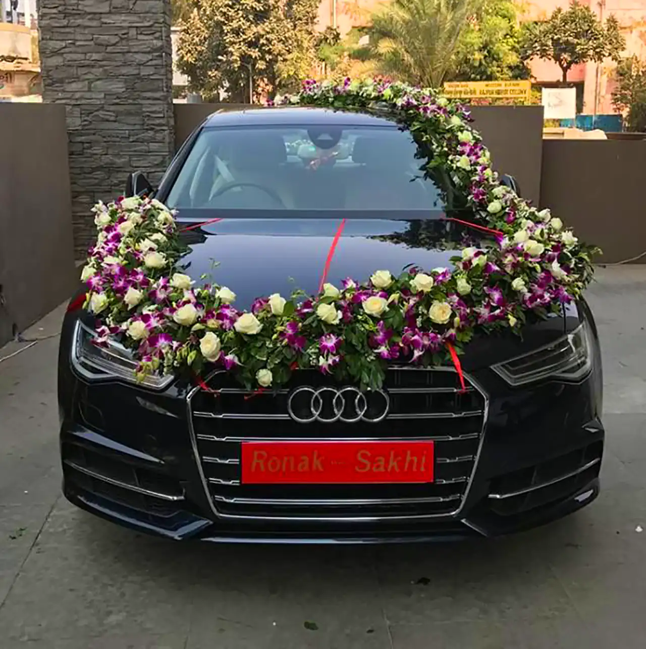 گل آرایی ماشین عروس