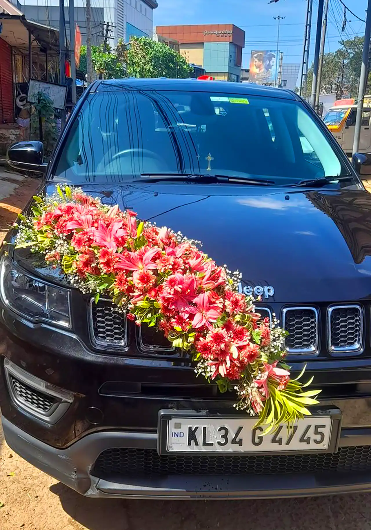 گل آرایی ماشین عروس