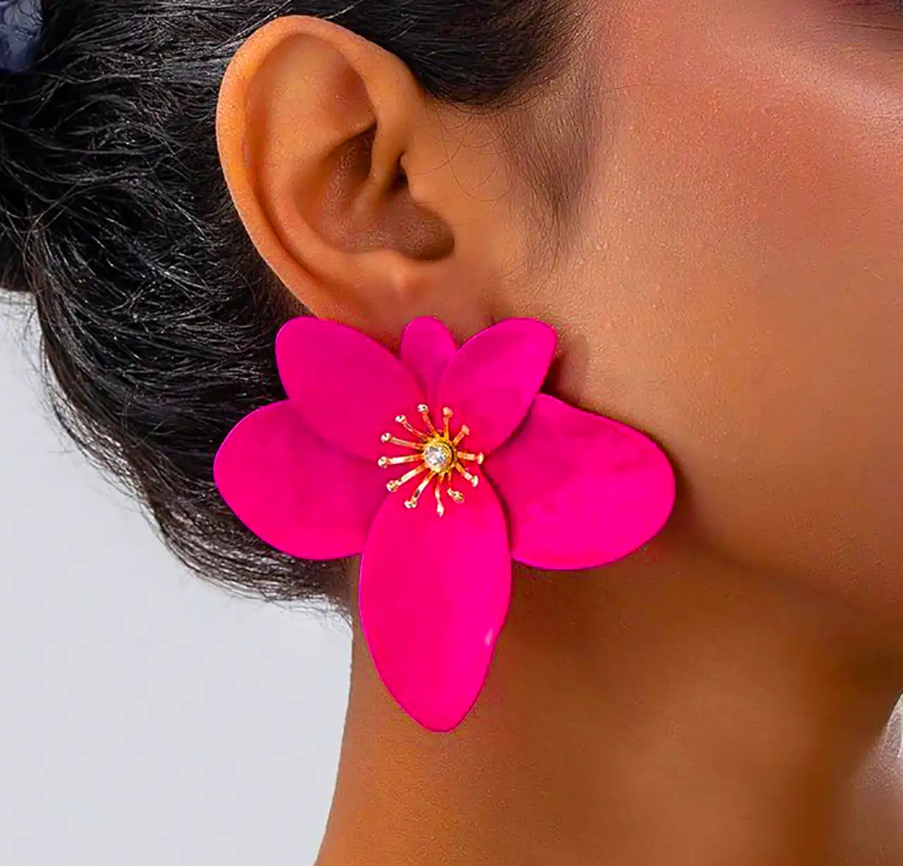 گوشواره فانتزی سرخابی دخترانه