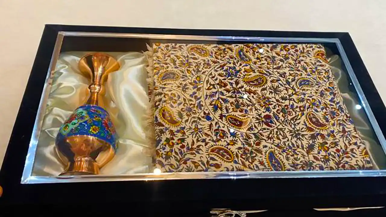 هدیه برای روز مادر