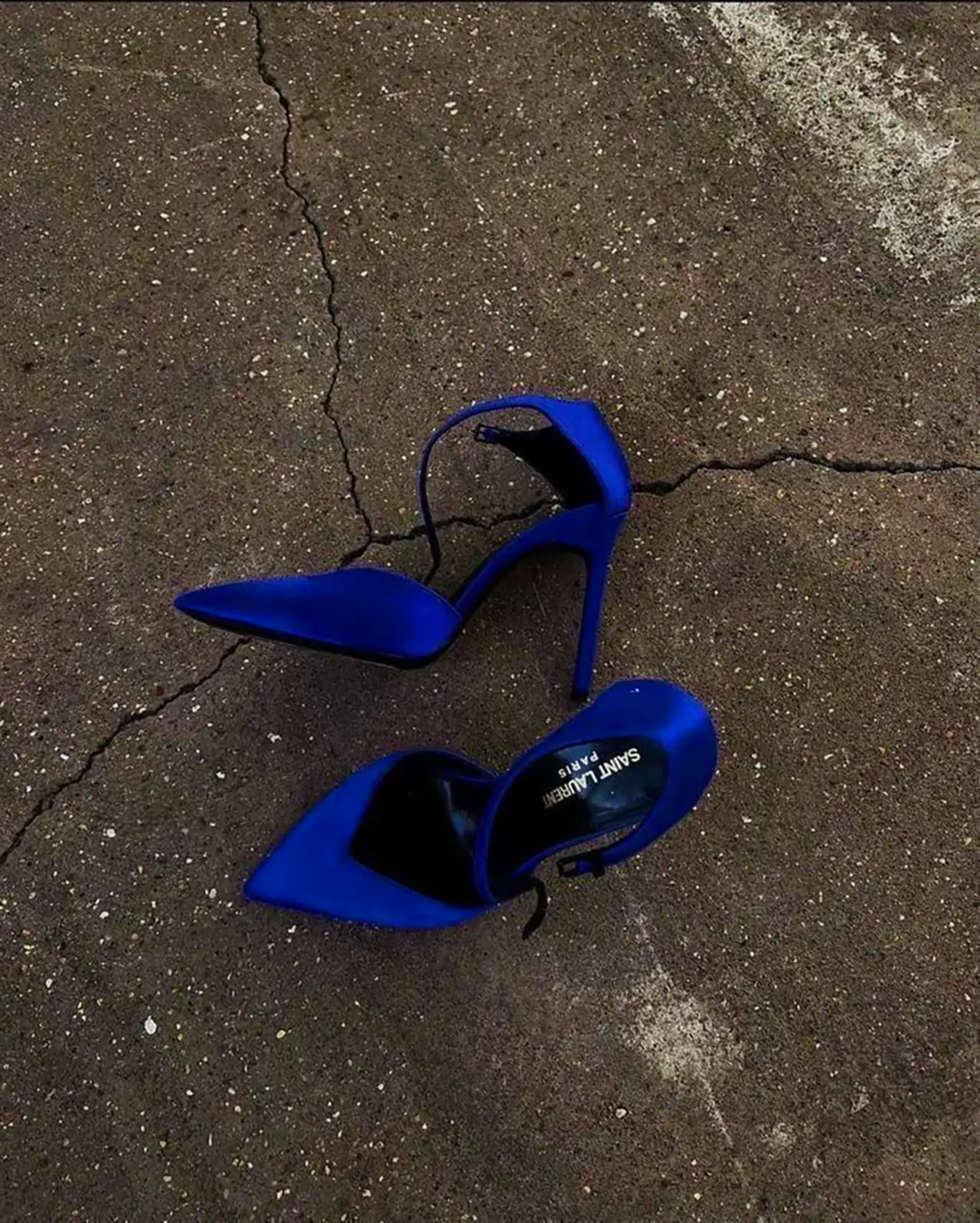 کفش آبی شیک زنانه