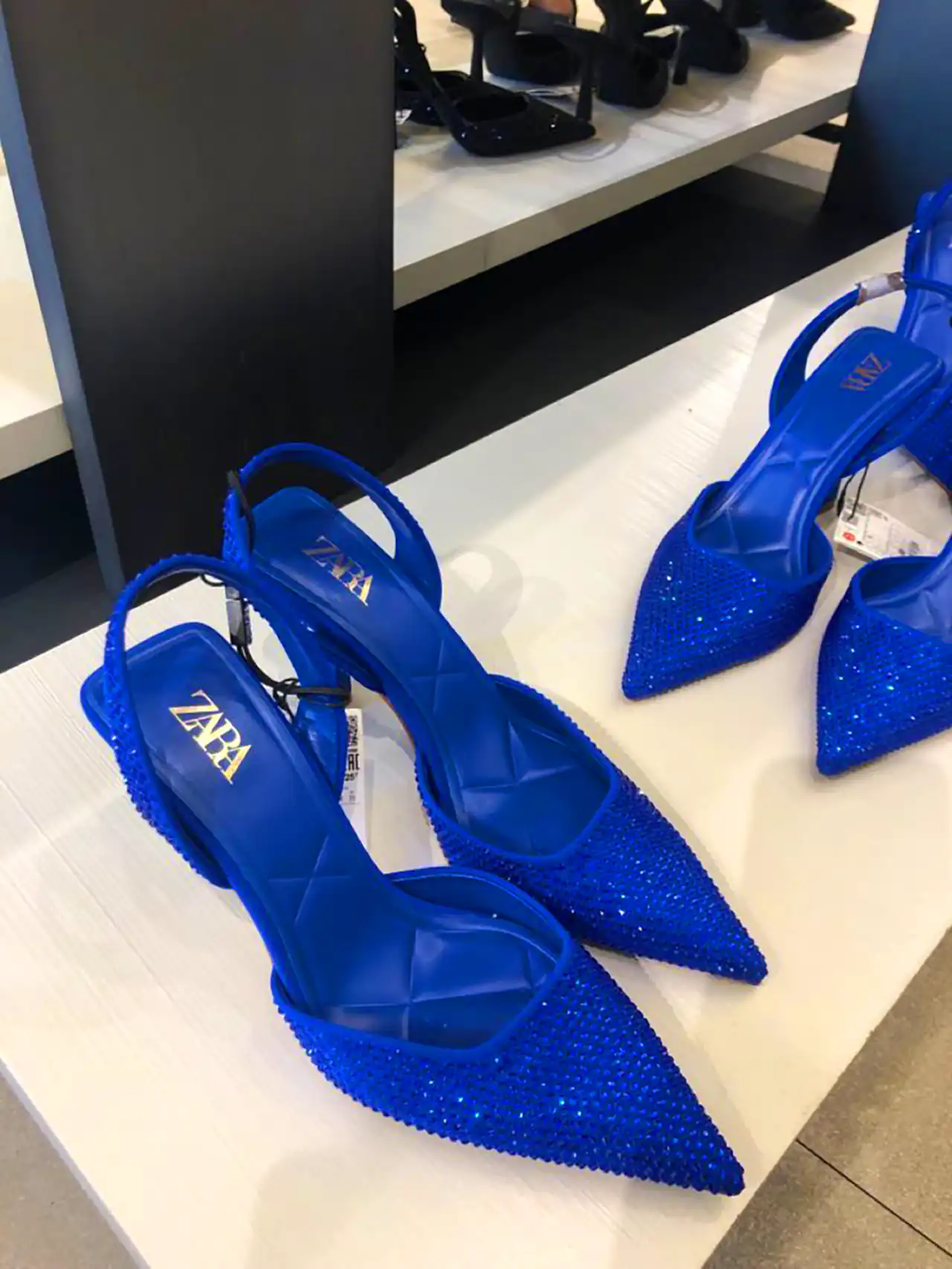 کفش آبی شیک زنانه