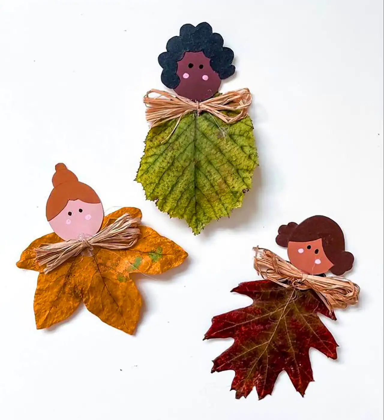 کاردستی مدرسه با برگ