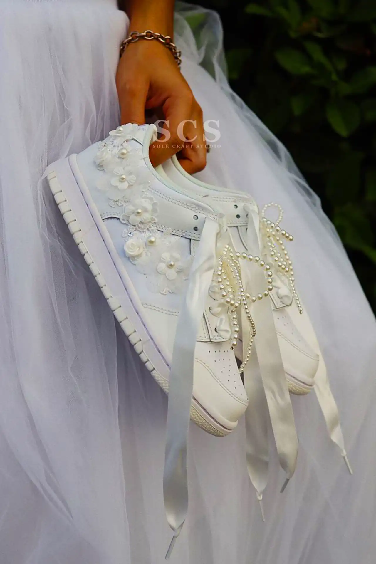 کتونی عروس جدید