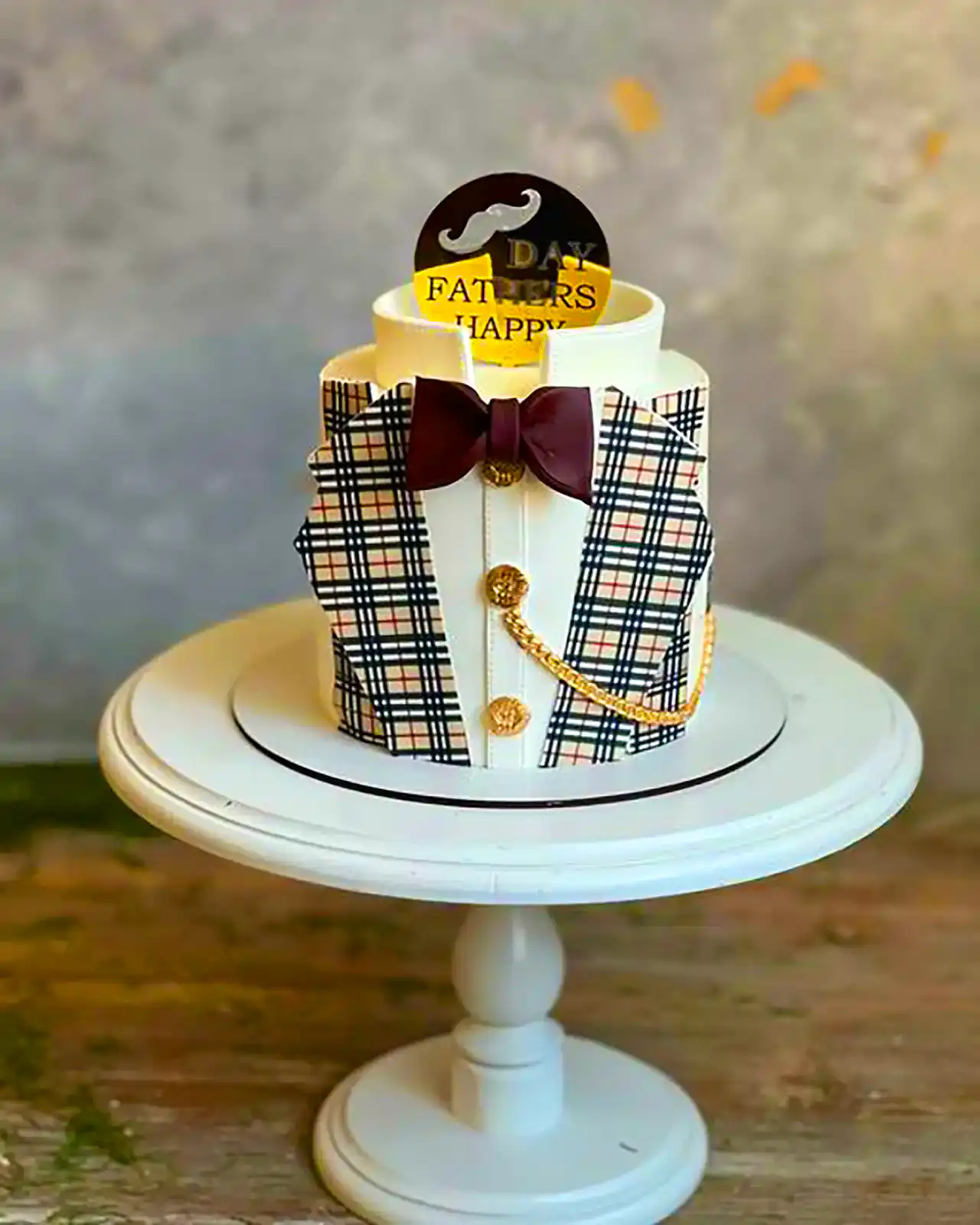 کیک روز مرد جدید