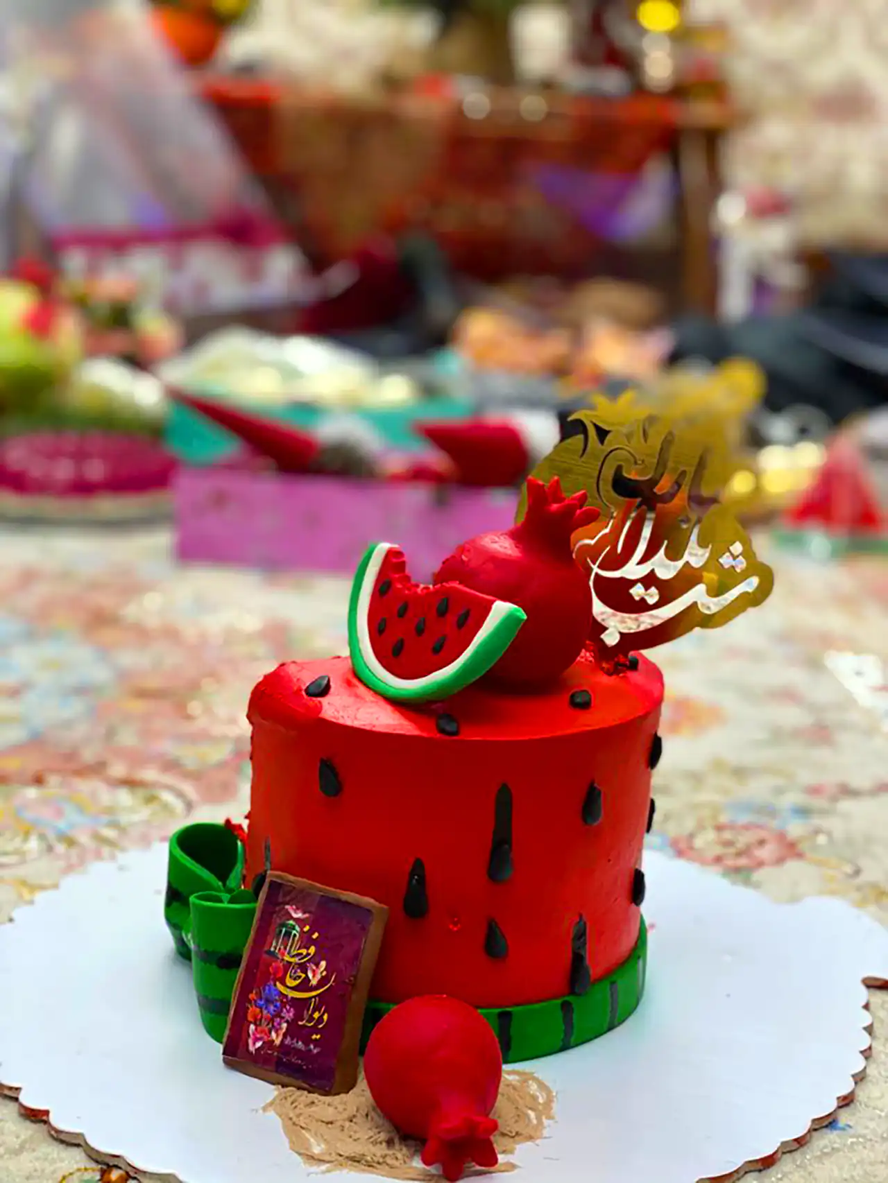 کیک شب چله زیبا