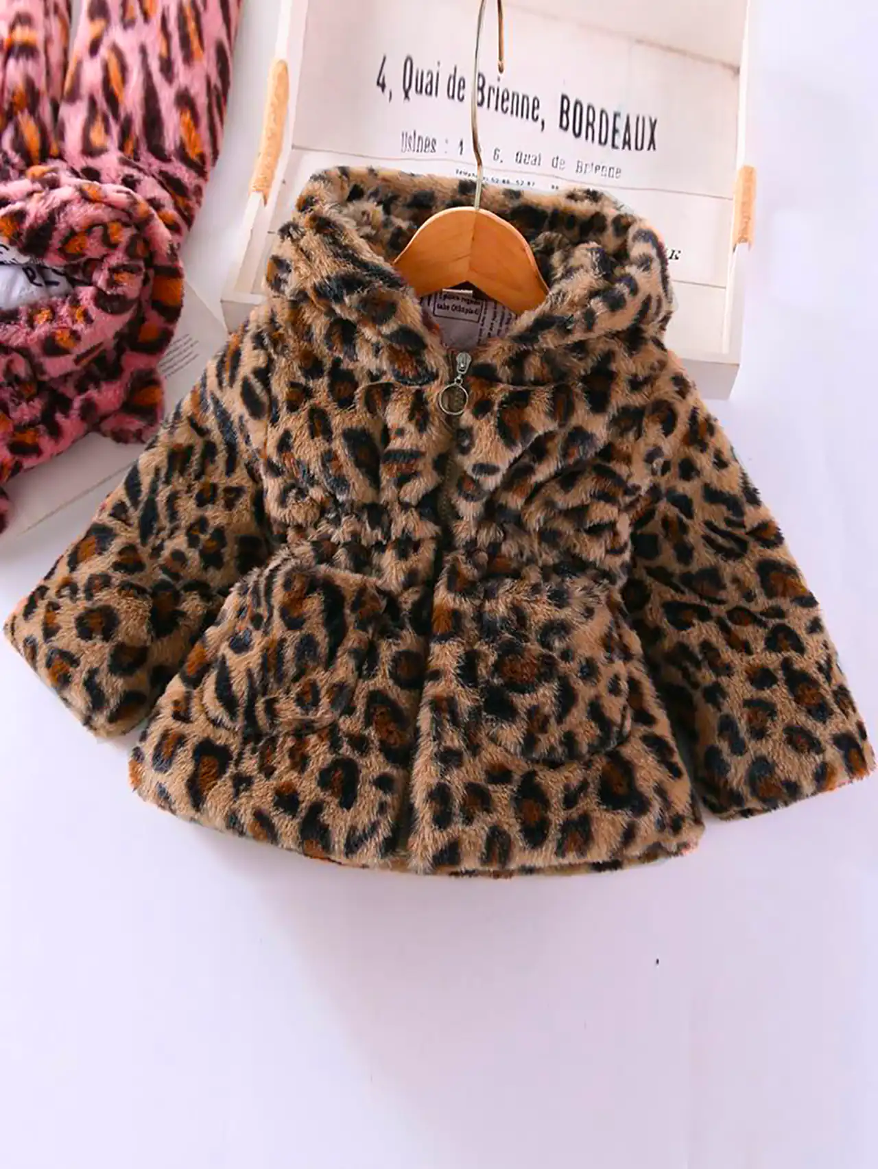 کت پلنگی زمستانه بچگانه