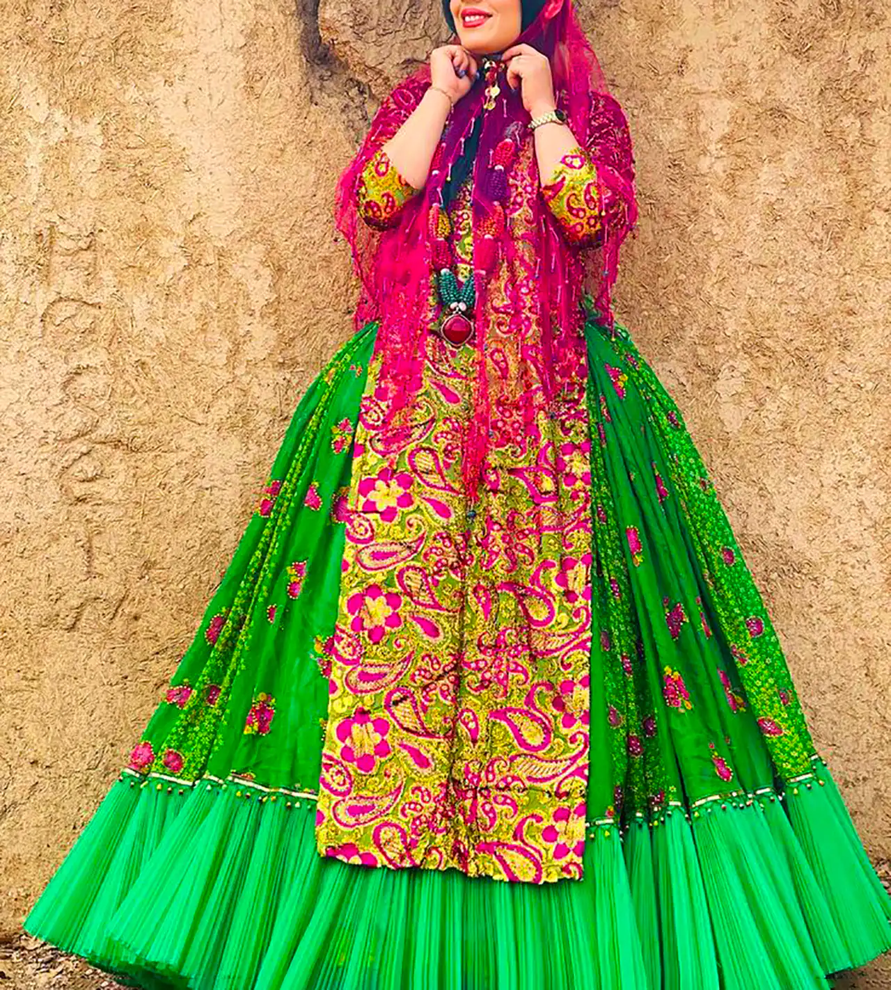 لباس محلی ایل قشقایی