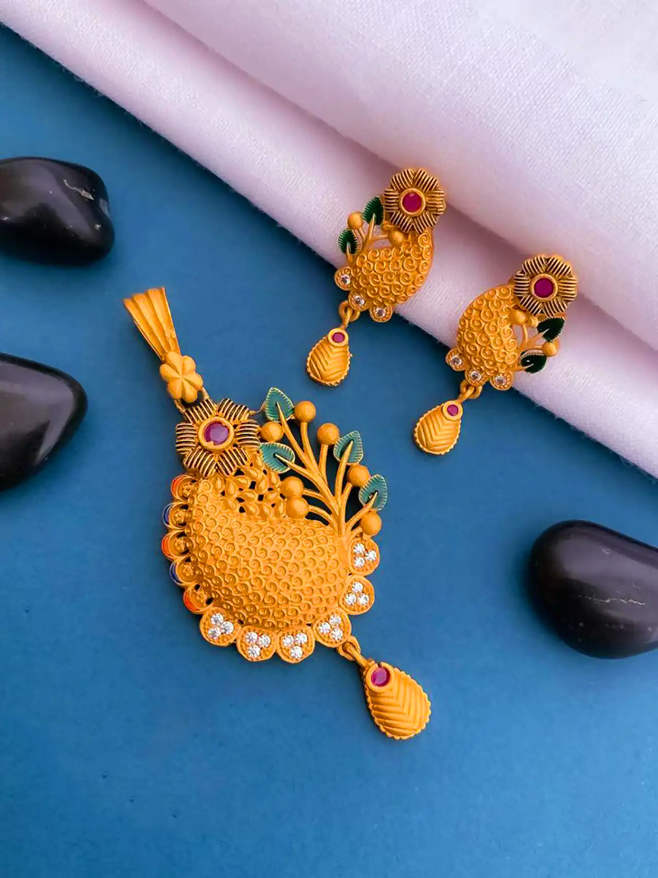 نیم ست سه تیکه هندی