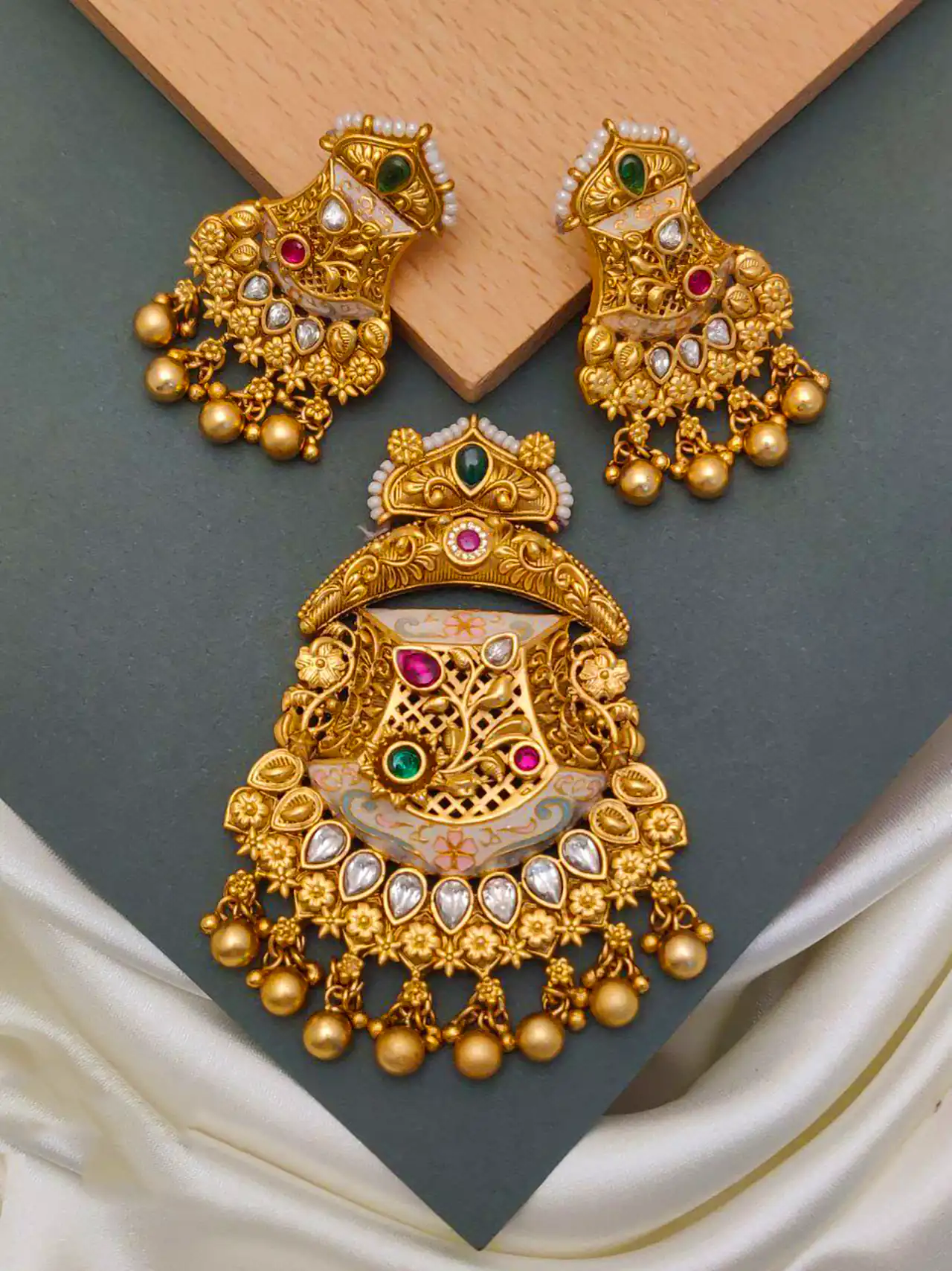 نیم ست سه تیکه هندی