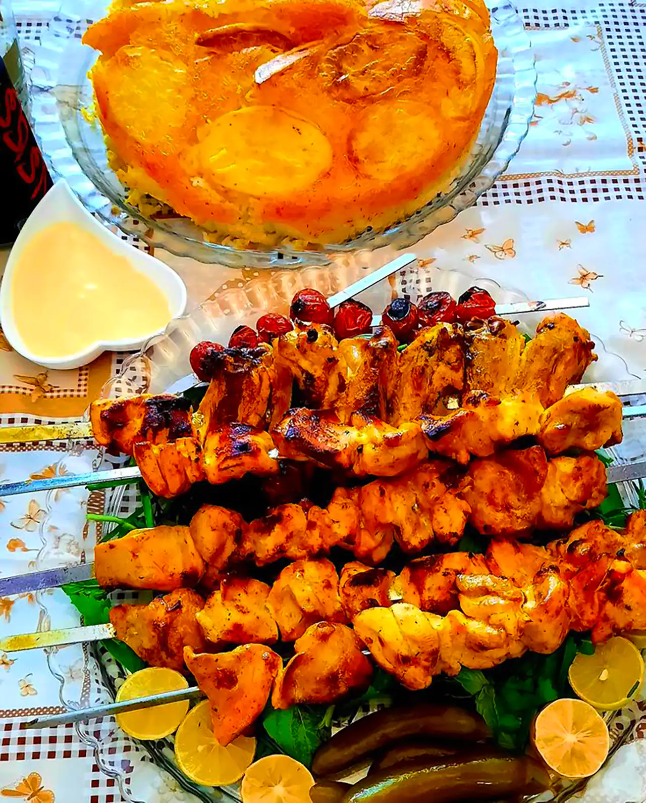 سرو جوجه مهمونی