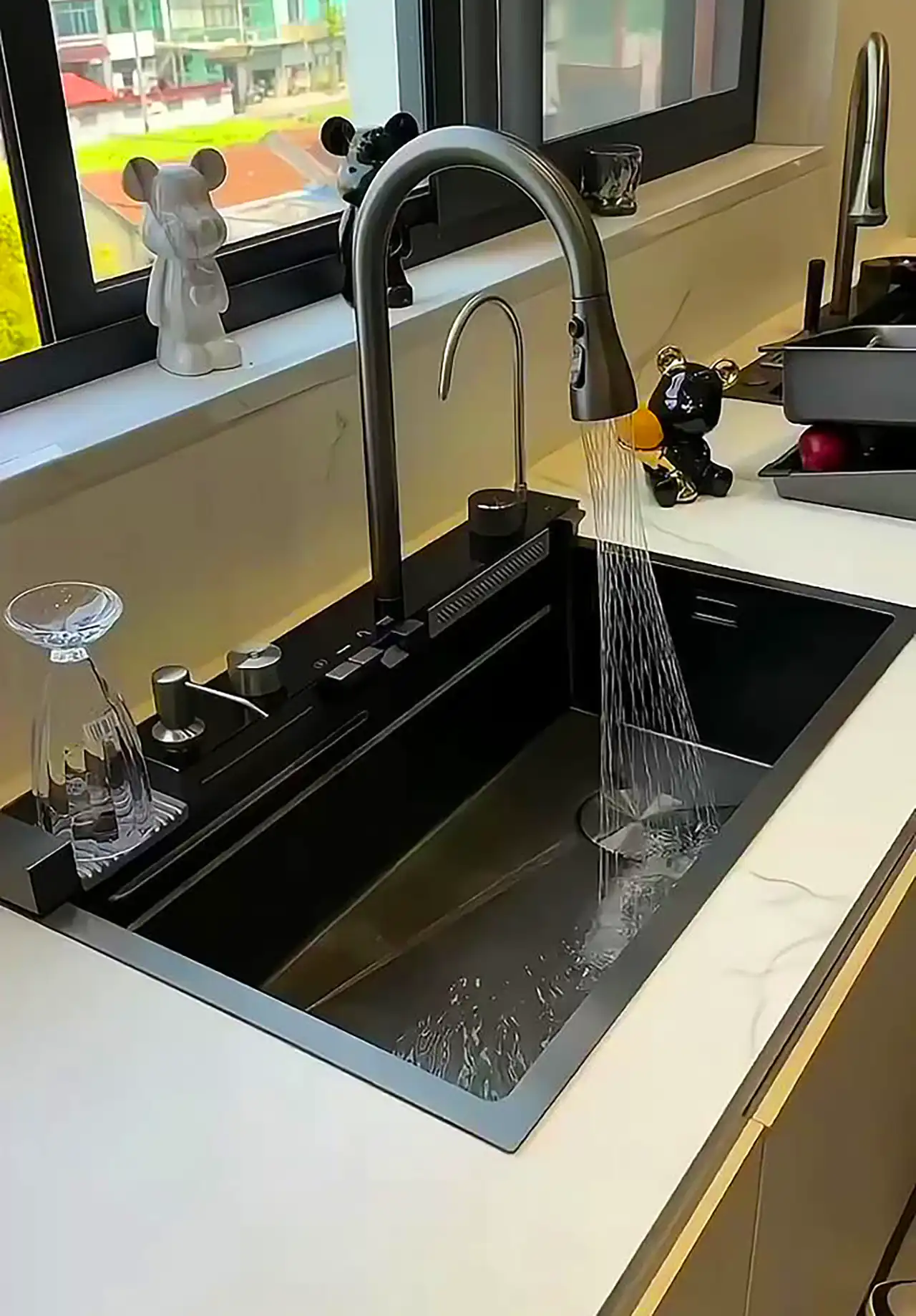 سینک جدید آشپزخانه