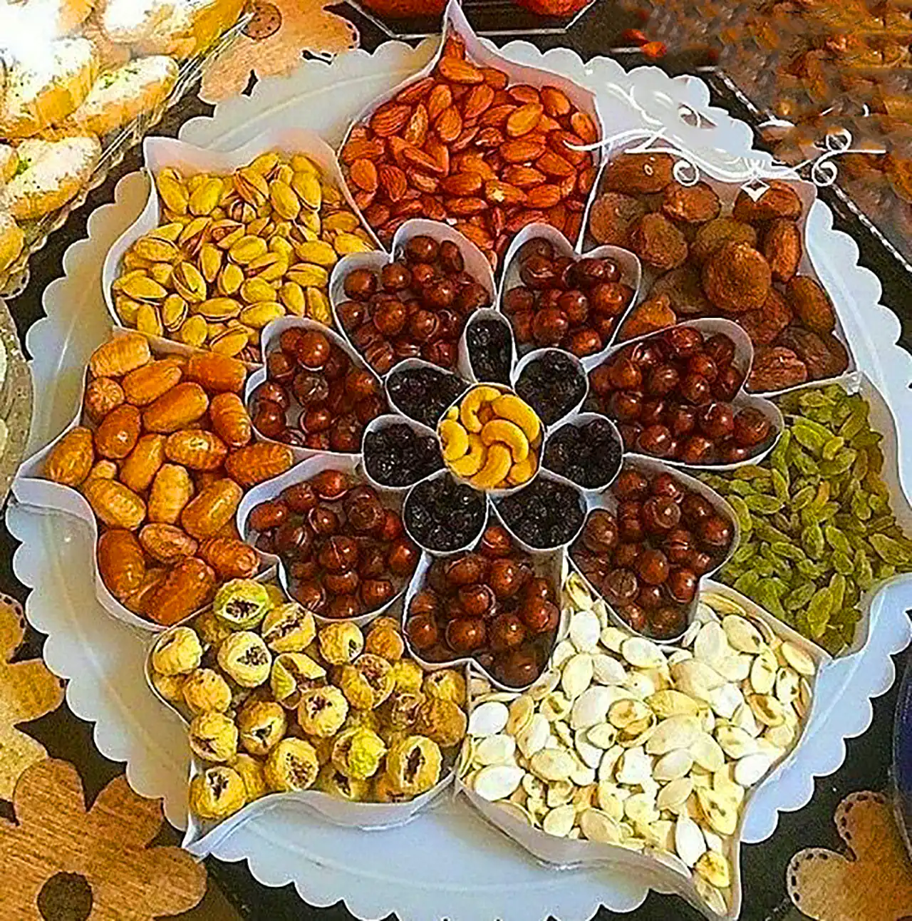 تزئین آجیل شب چله