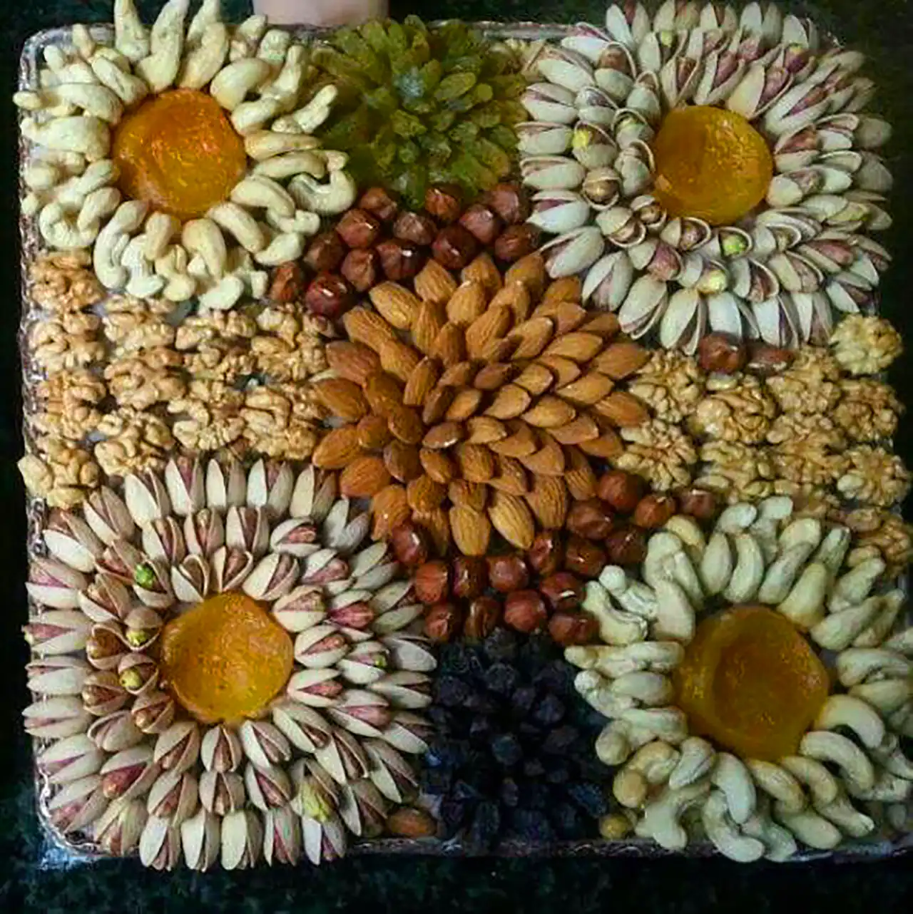 تزئین آجیل شب چله