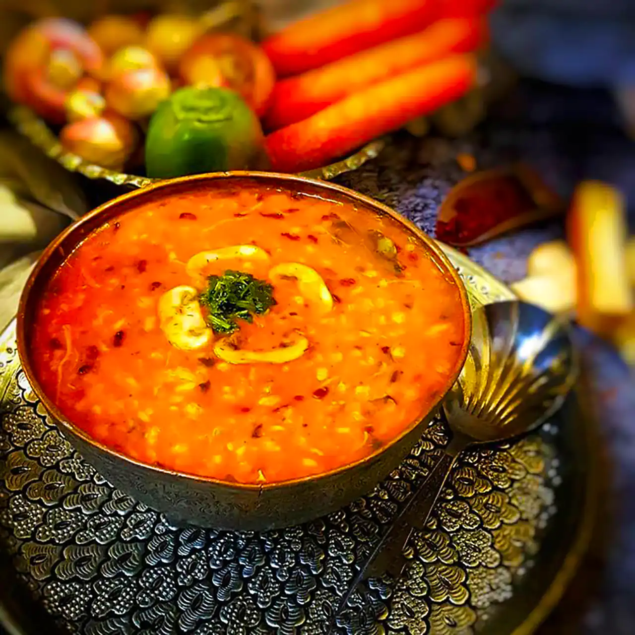 تزیین رستورانی سوپ جو