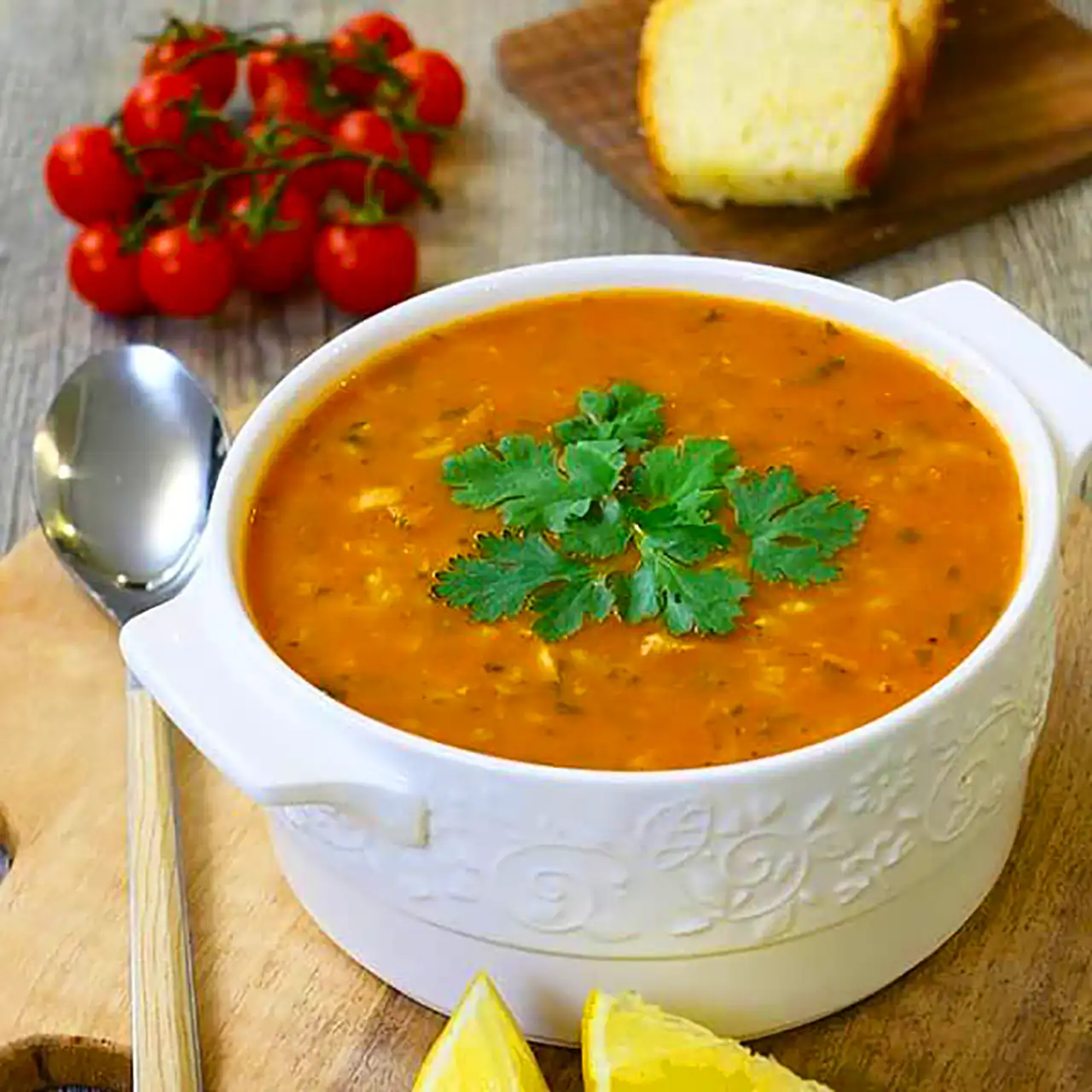 تزیین رستورانی سوپ جو